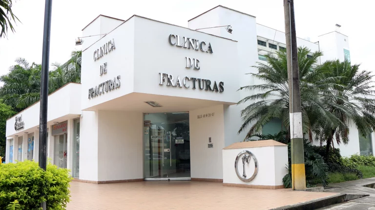 orthopedic care colombia - clinic exterior