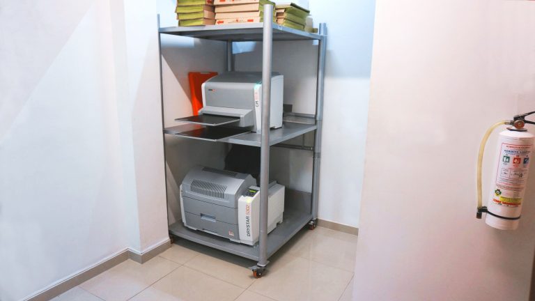 Servicio de Intensificador de la Clínica de Fracturas Palmira